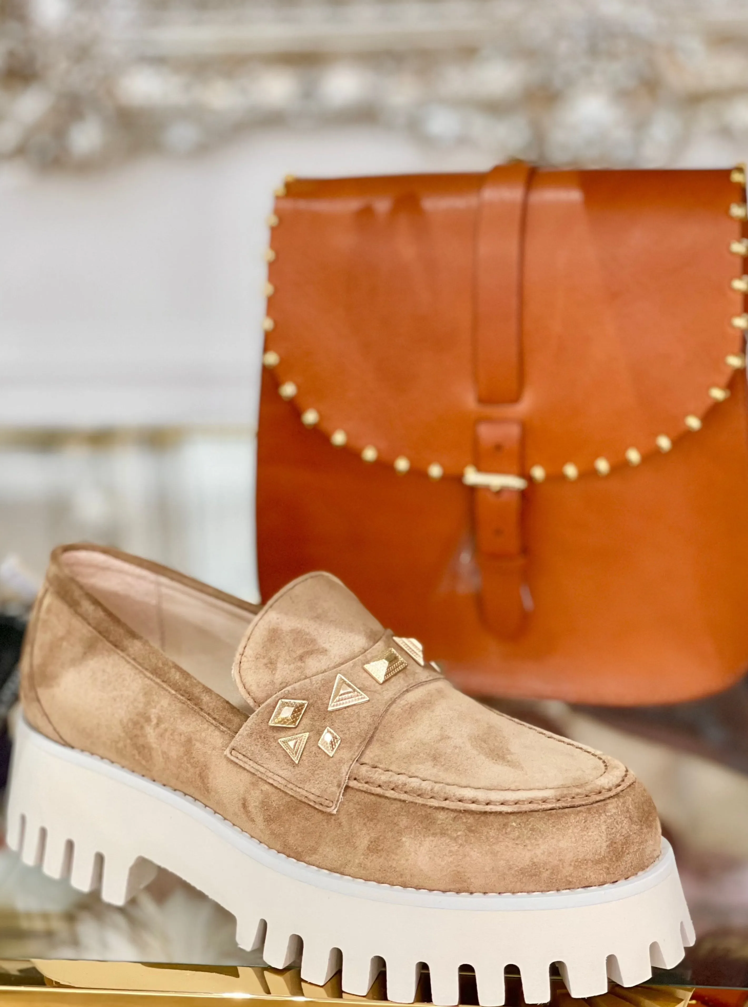 ALPE Camel Suede Chunky Loafer