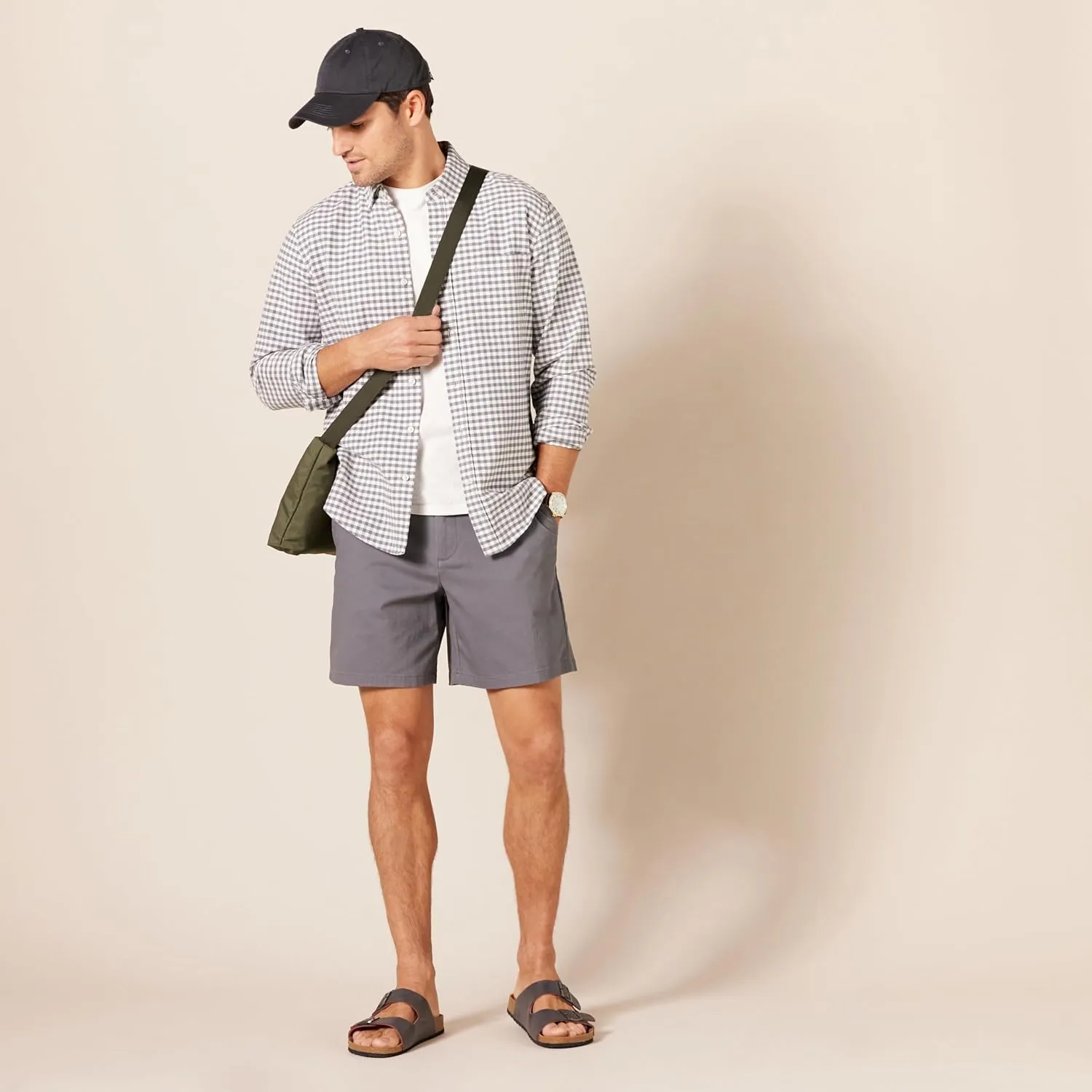 Amazon Essentials Men's Classic-Fit 7" Comfort Stretch Chino Short