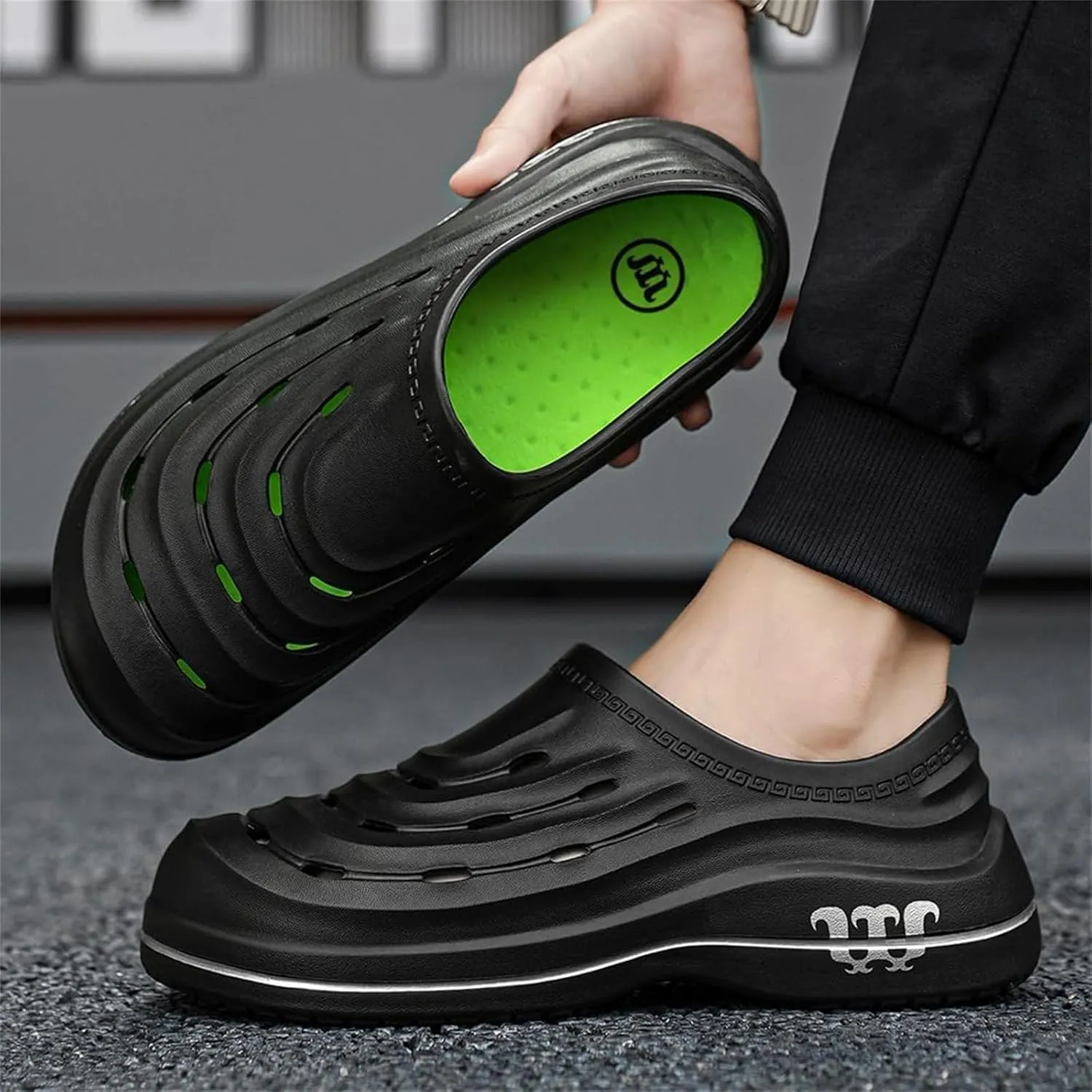 Armadillo Clogs for Women Men Waterproof Slip Resistant Chef Clogs Shoes for Unisex-Adult Comfortable Non Slip Nurse Work Shoes Lightweight Nursing Gardening Shoe Ideal for Kitchen Garden Beach
