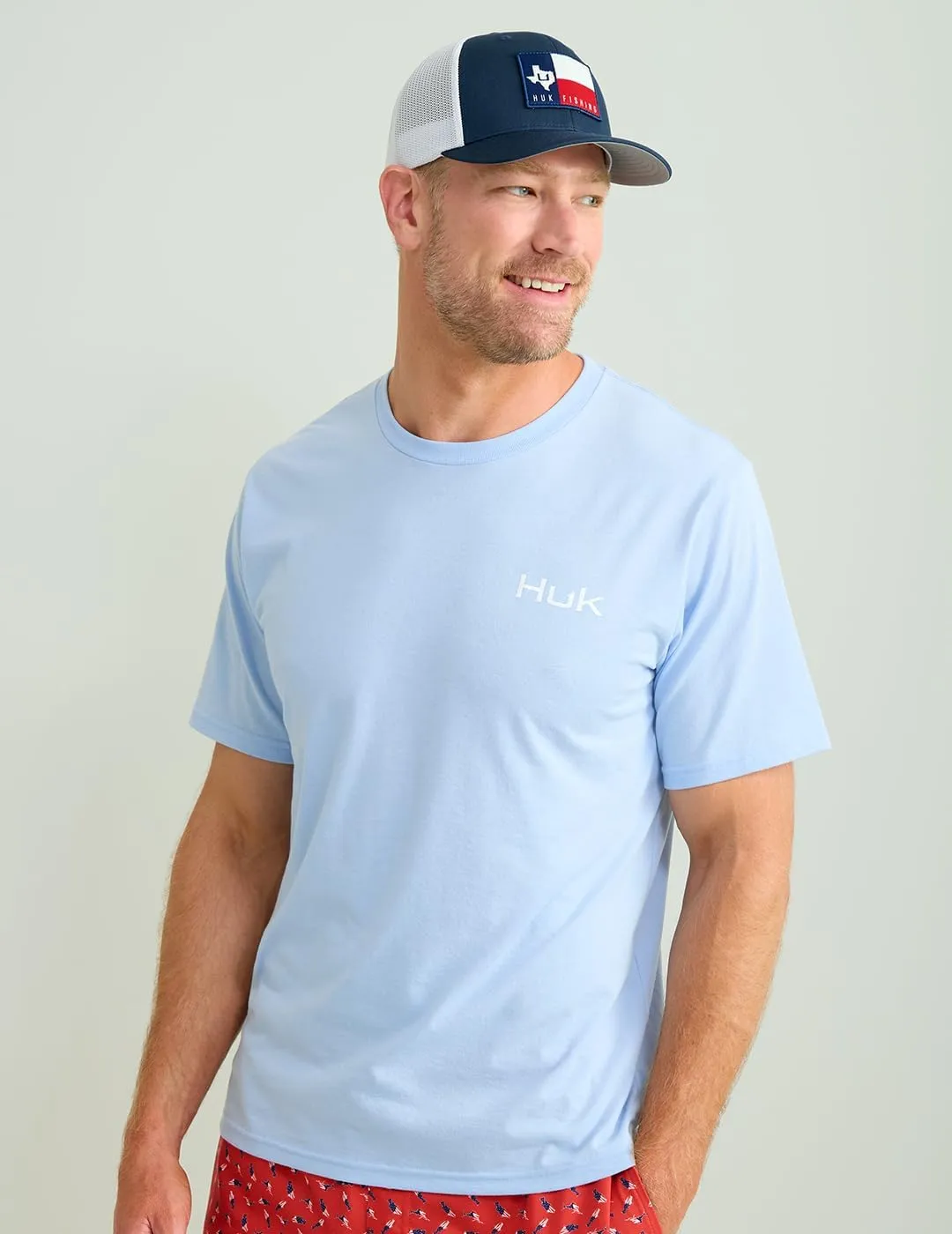 HUK Mens Fishing Graphic Tee, Performance Short Sleeve, Quick-Dry