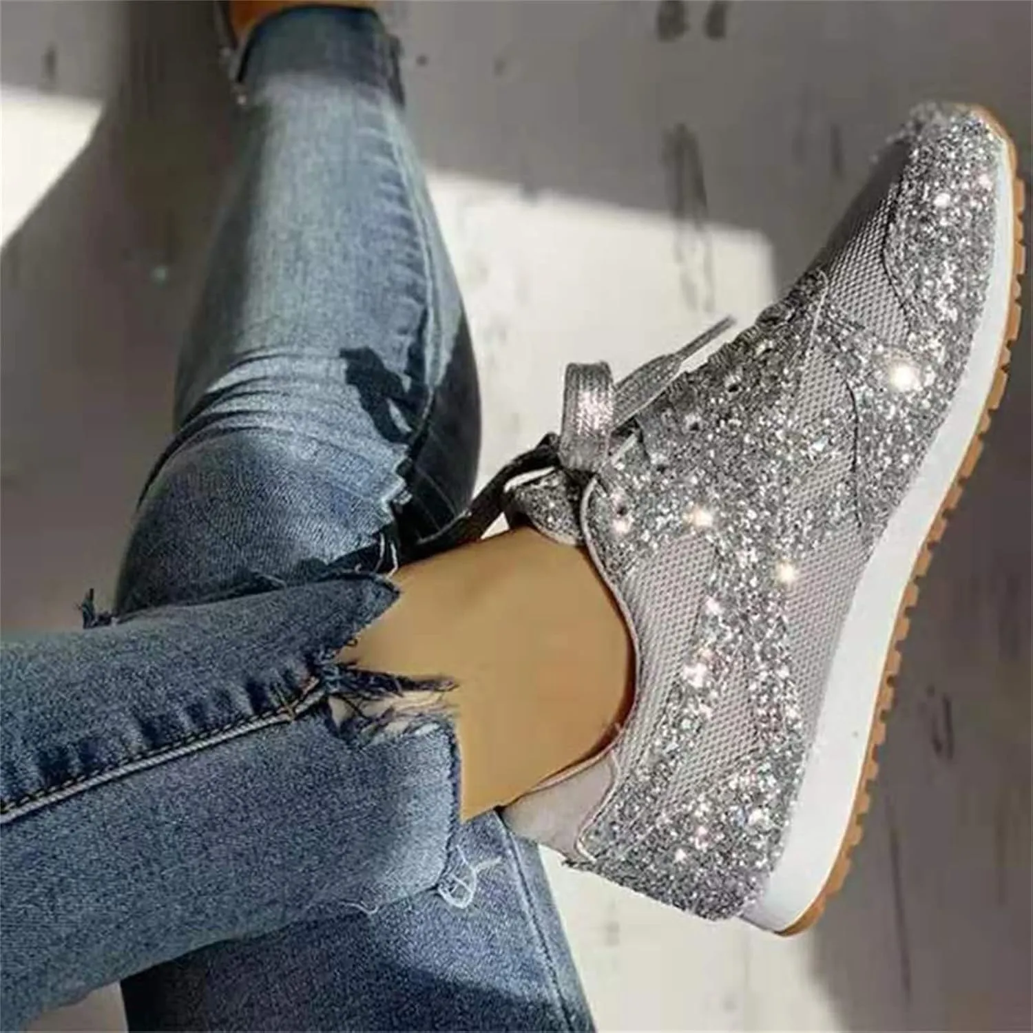 Ladmiple Shoes For Women Sneakers Trendy Walking Shoes Slip on Lady Fashion Gym Non Slip Platform Tennis Running Shoes