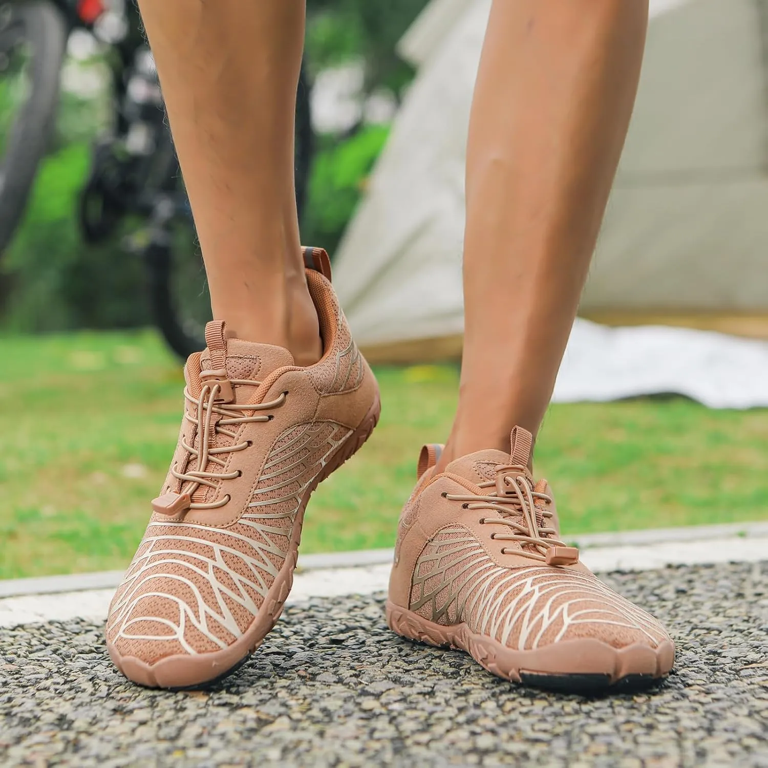 Lightweight Barefoot Hiking Beach Jogging Breathable & Non-Slip Athletic Barefoot Wide Toe Water Shoes for Men & Women