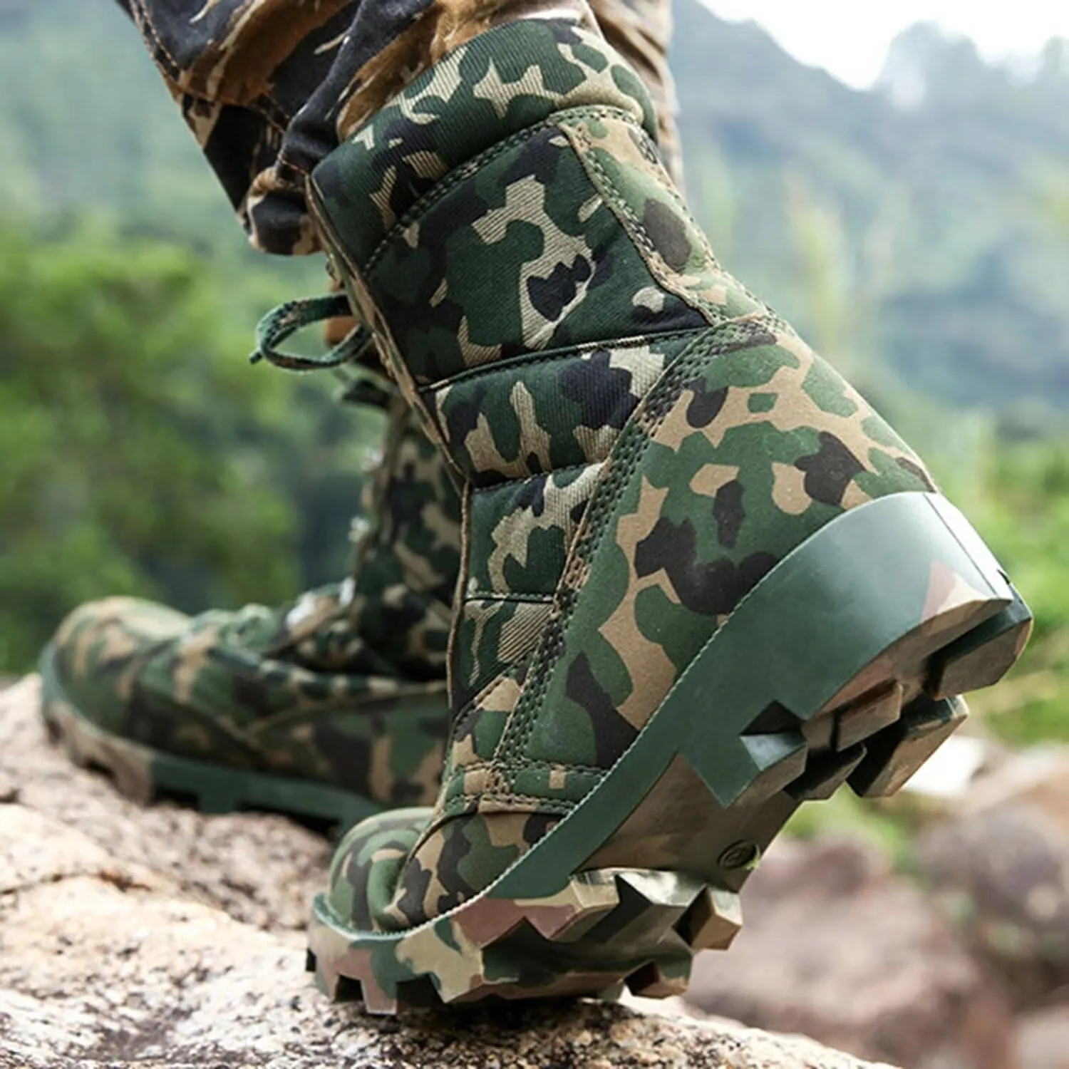 Men's Waterproof Work Military Tactical Boots Lightweight Comfortable Leather Outdoor Hiking Motorcycle Combat Boots