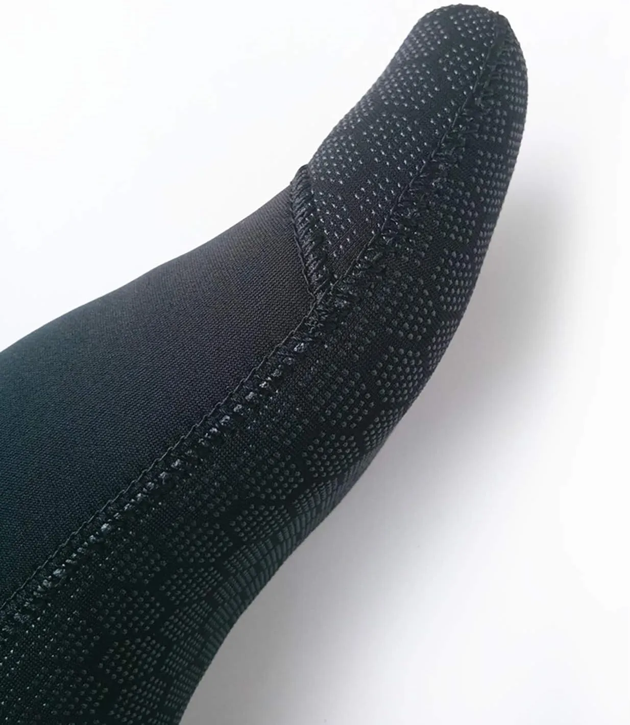 Neoprene Water Socks 3mm, Sand Swim Socks for Men/Women, Diving Boots with Non-Slip Sole