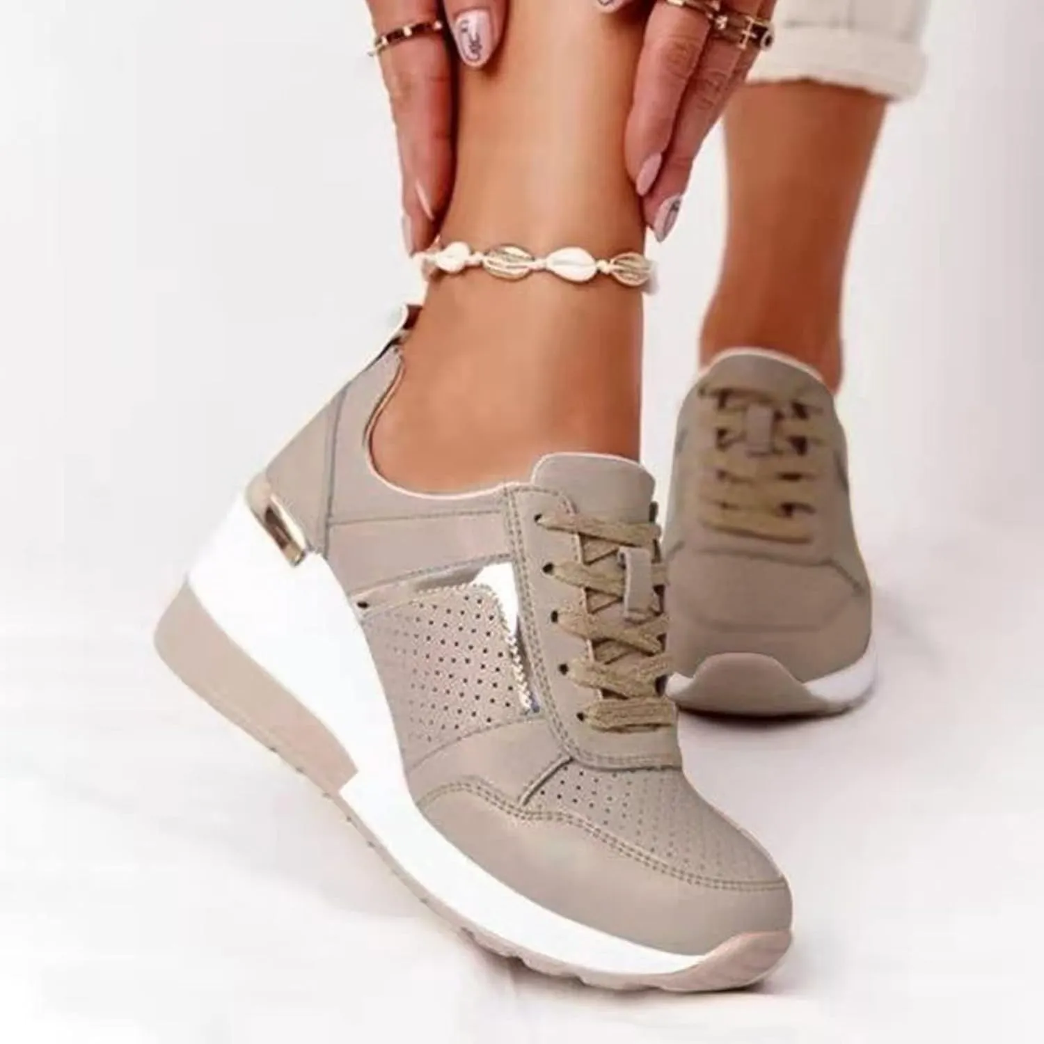 Non Slip Gym Workout Shoes Ladies Summer Fashion Leather Lace Up Round Head Comfortable Fashion Sneakers