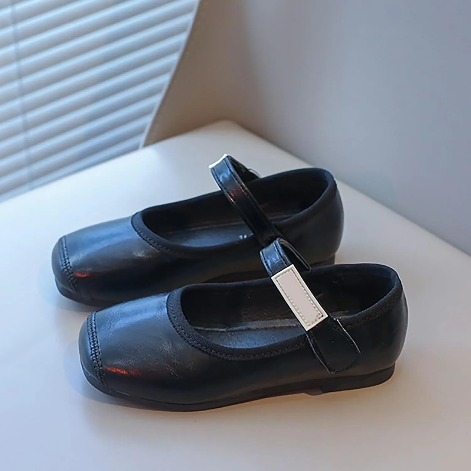 PU Leather Ballet Flat for Girls Wedding Part School niform Mary Jane Shoes Little Kid Baptism Plush House Slipper