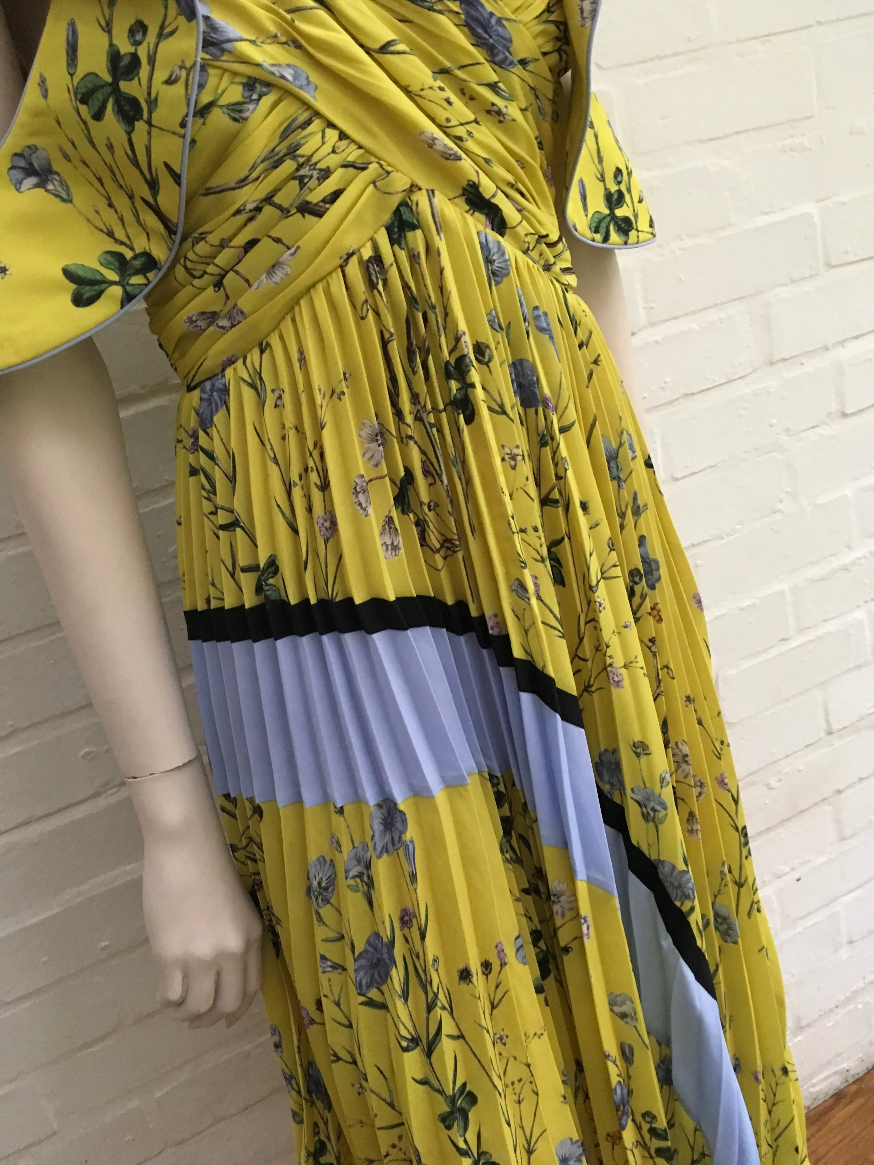 Self-portrait Women's Floral-print pleated-satin dress  LADIES