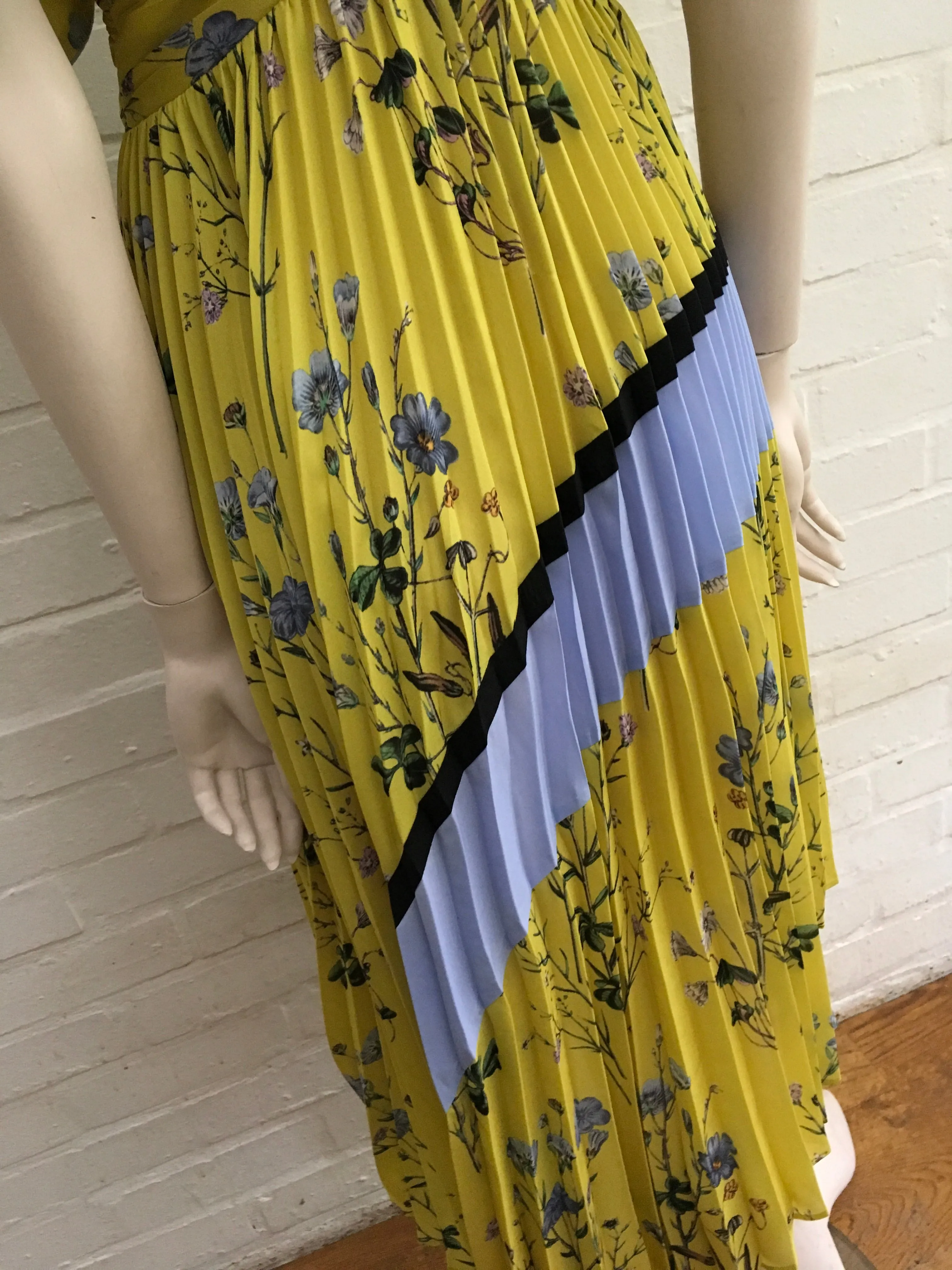 Self-portrait Women's Floral-print pleated-satin dress  LADIES