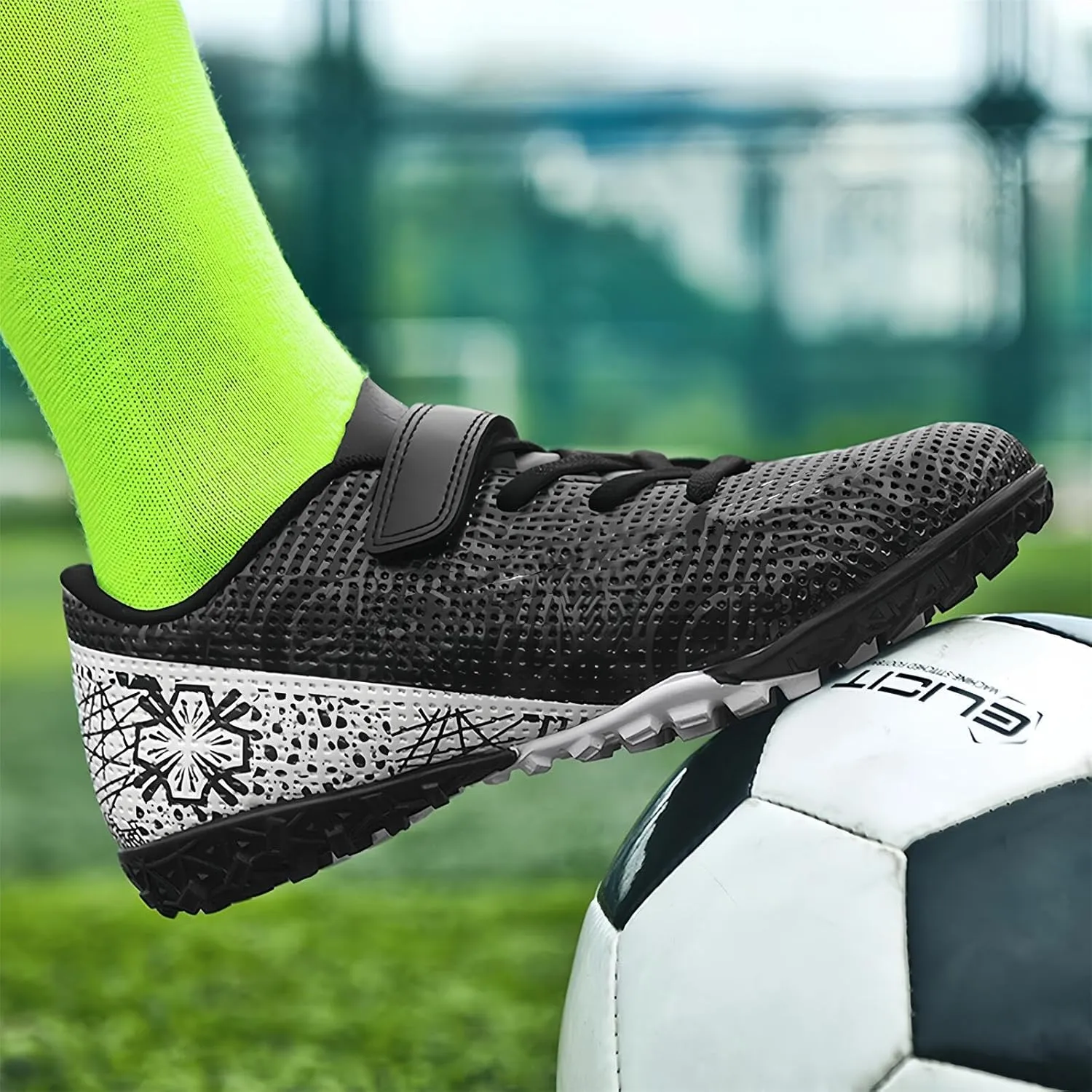 Soccer Cleats for Kids Turf Soccer Shoes Indoor Boys Girls Football Shoes Youth TF AG Artificial Ground Trainning Athletic Sneakers Outdoor