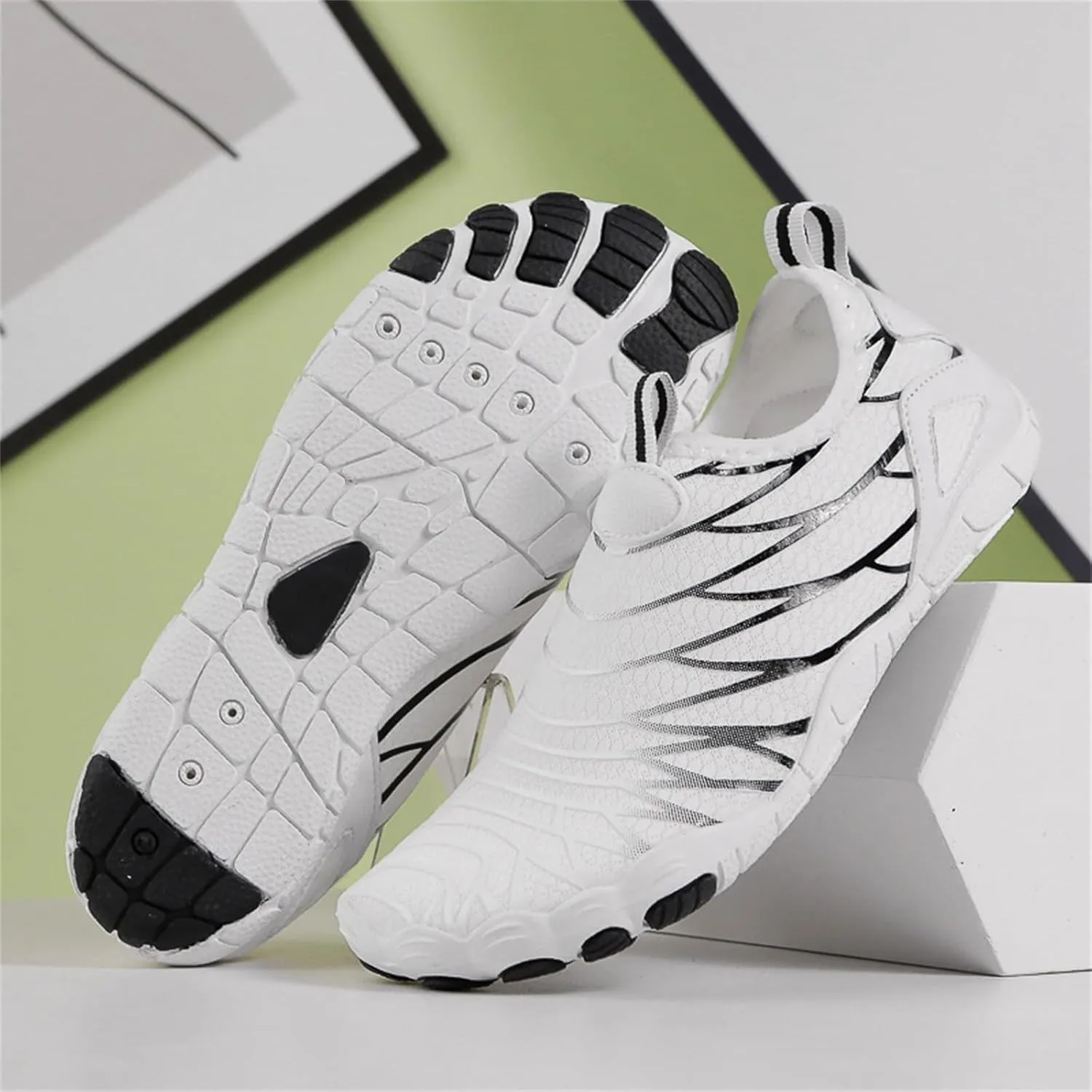 Water Shoes Mens Womens Quick Dry Barefoot Aqua Socks Beach Swim Pool Shoes Non Slip Outdoor Sports Hiking Surf Yoga Lightweight